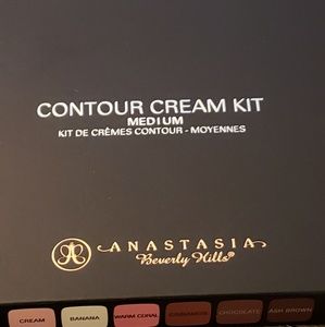 Anastasia Beverly Hills Contour Cream Kit Medium